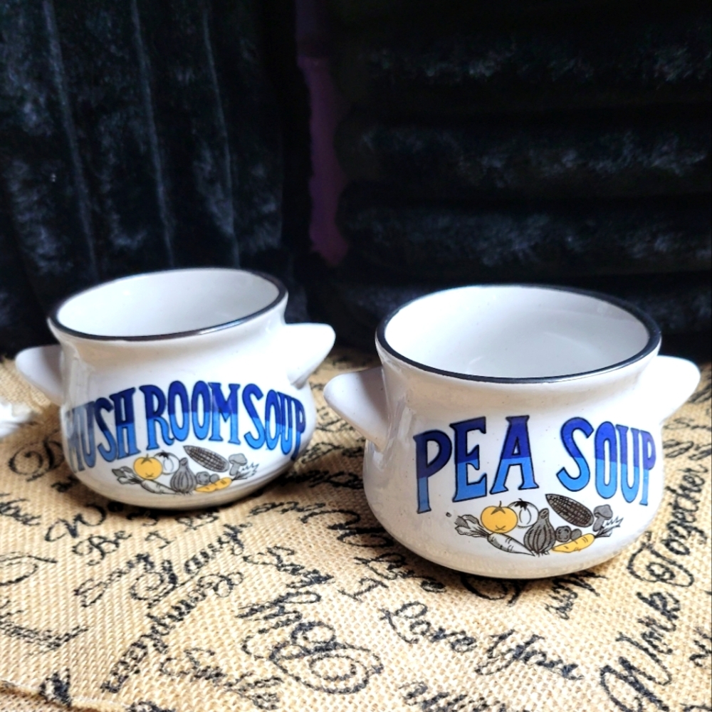 Vintage 1970s lot of 2 stoneware soup crocks pea soup & mushroom